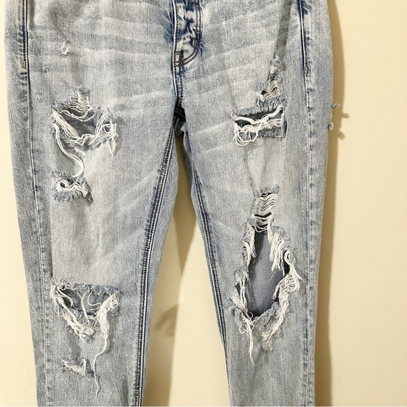 American Eagle Tomgirl Womens Distressed Jeans Button Fly Size 2 - Picture 5 of 12